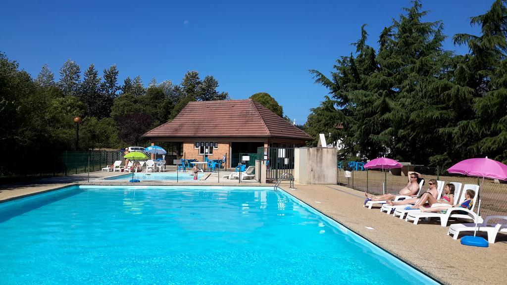 Camping De Saulieu Exterior photo